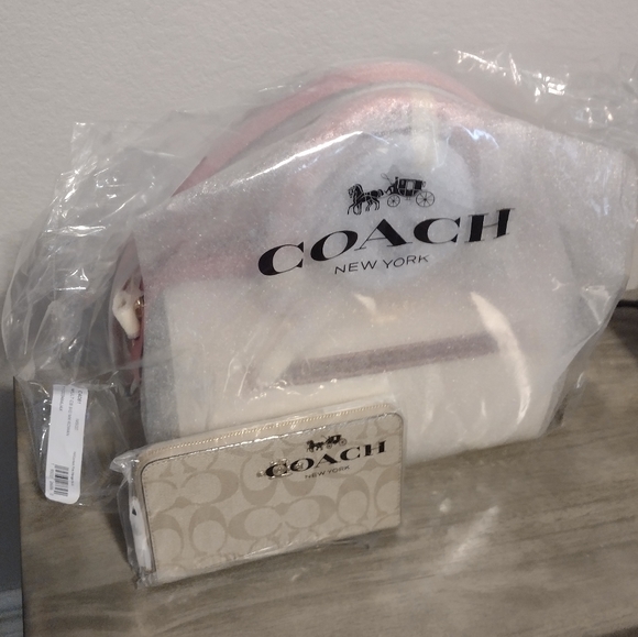 Genuine Coach Bag/Wallet Combo NWT - Picture 3 of 13